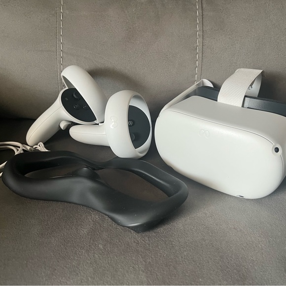 Comes with Resident Evil 4 and Beat Saber.